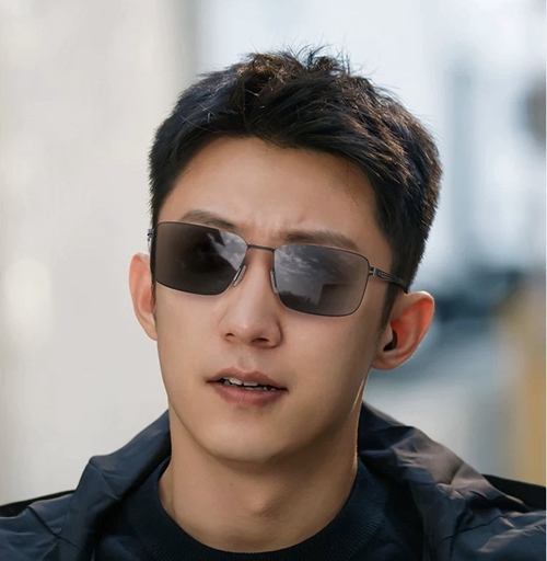 ルイヴィトンサングラス背面デザイン